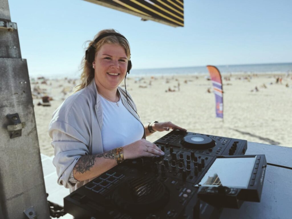 dj ladymix